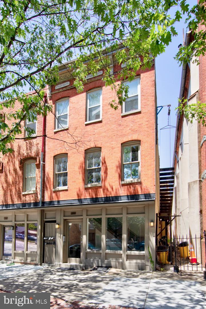 32 Montgomery Street - Photo 1