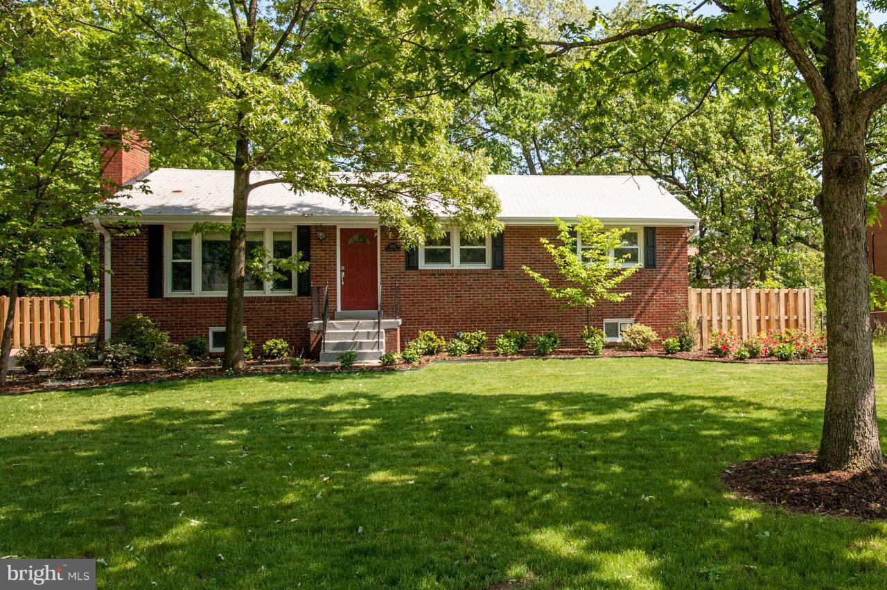 5807 Tilbury Road - Photo 1