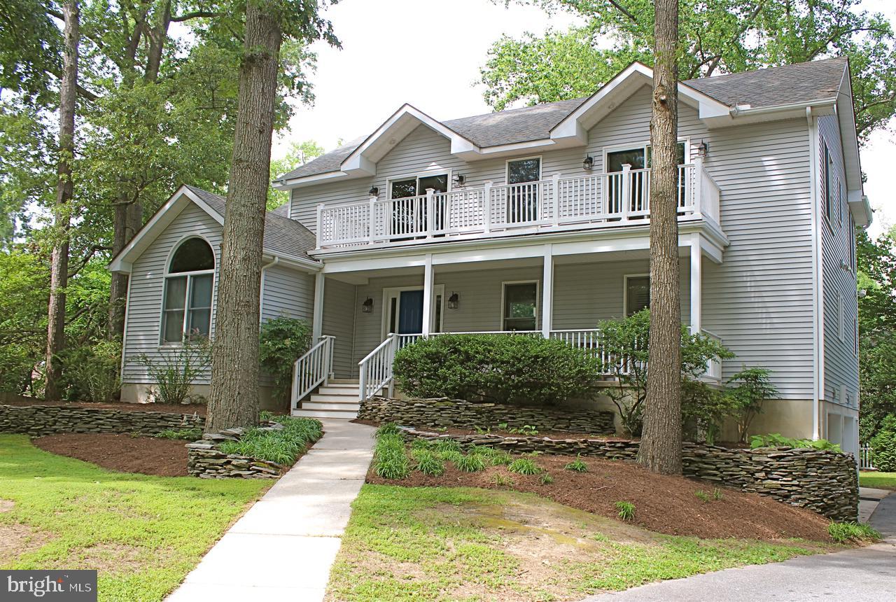 106 London Cir S - Photo 1