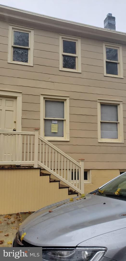 17 Greenwood Avenue - Photo 1