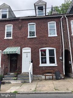 718 High Street - Photo 1