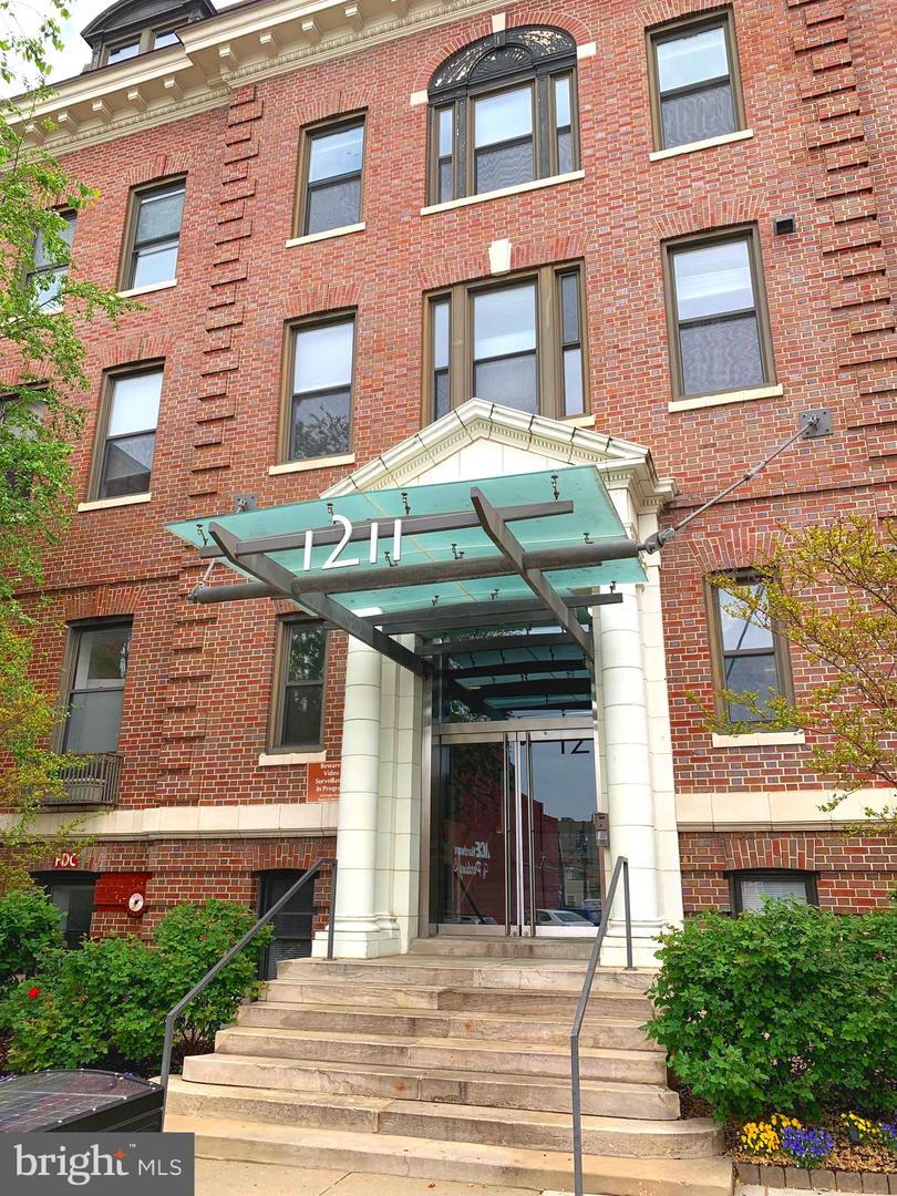 1211 Light Street - Photo 1