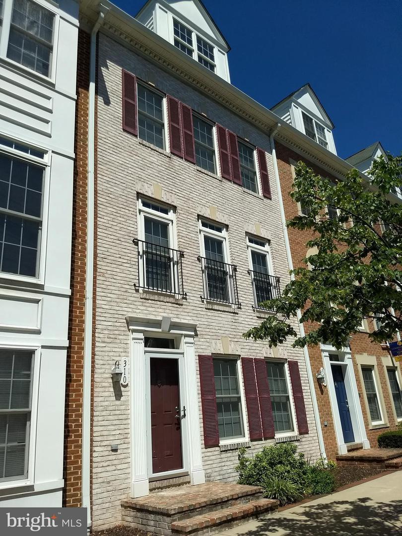 310 Scott Street - Photo 1