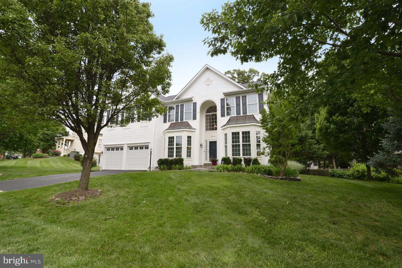42944 Deer Chase Place - Photo 1