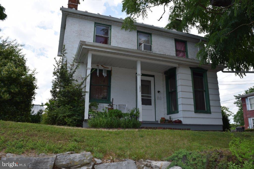 203 South Carlisle - Photo 1