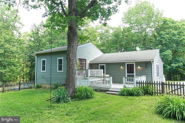 3414 Rolling Road - Photo 1
