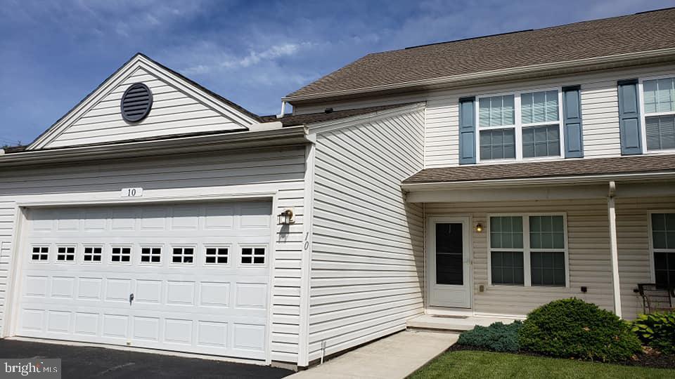 10 Cedarfield Drive - Photo 1