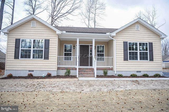210 Hunters Way - Photo 1