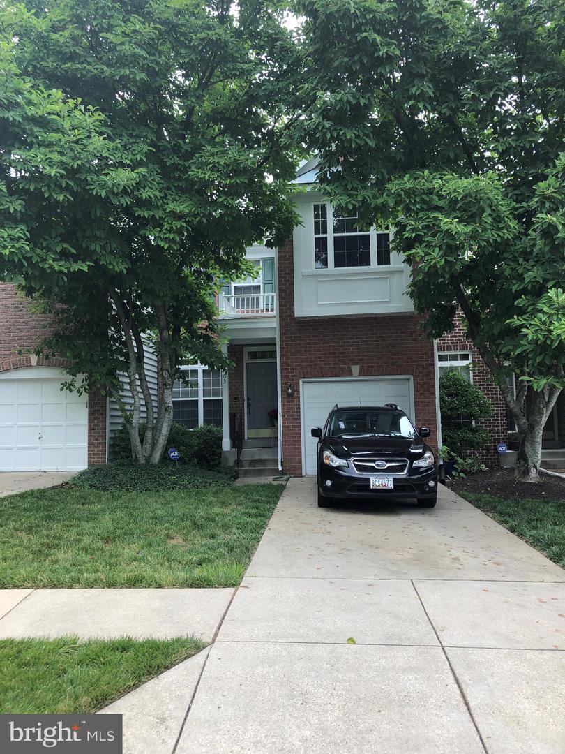 1863 Foxwood Circle - Photo 1