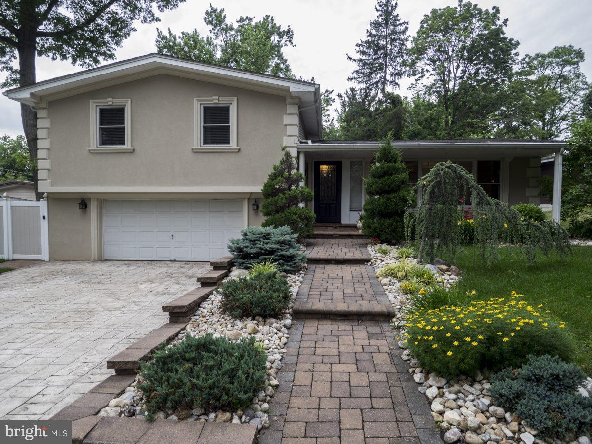 406 Bruce Road - Photo 1