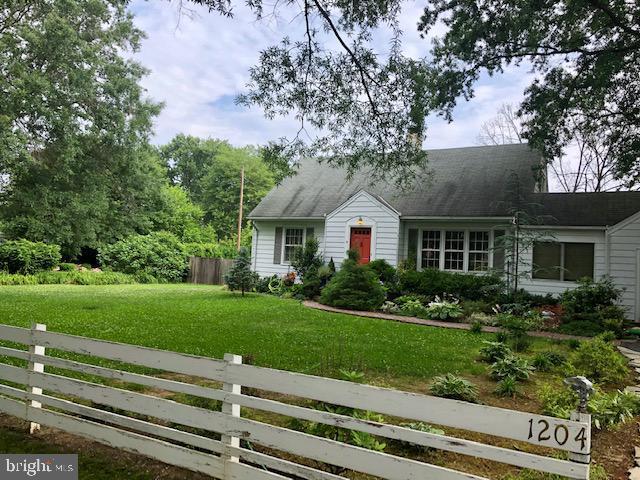 1204 Collingwood Road - Photo 1