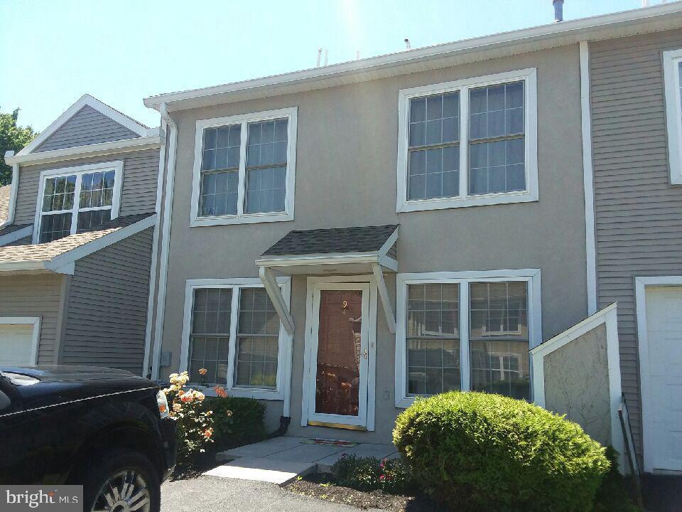 94 Courtyard Drive - Photo 1