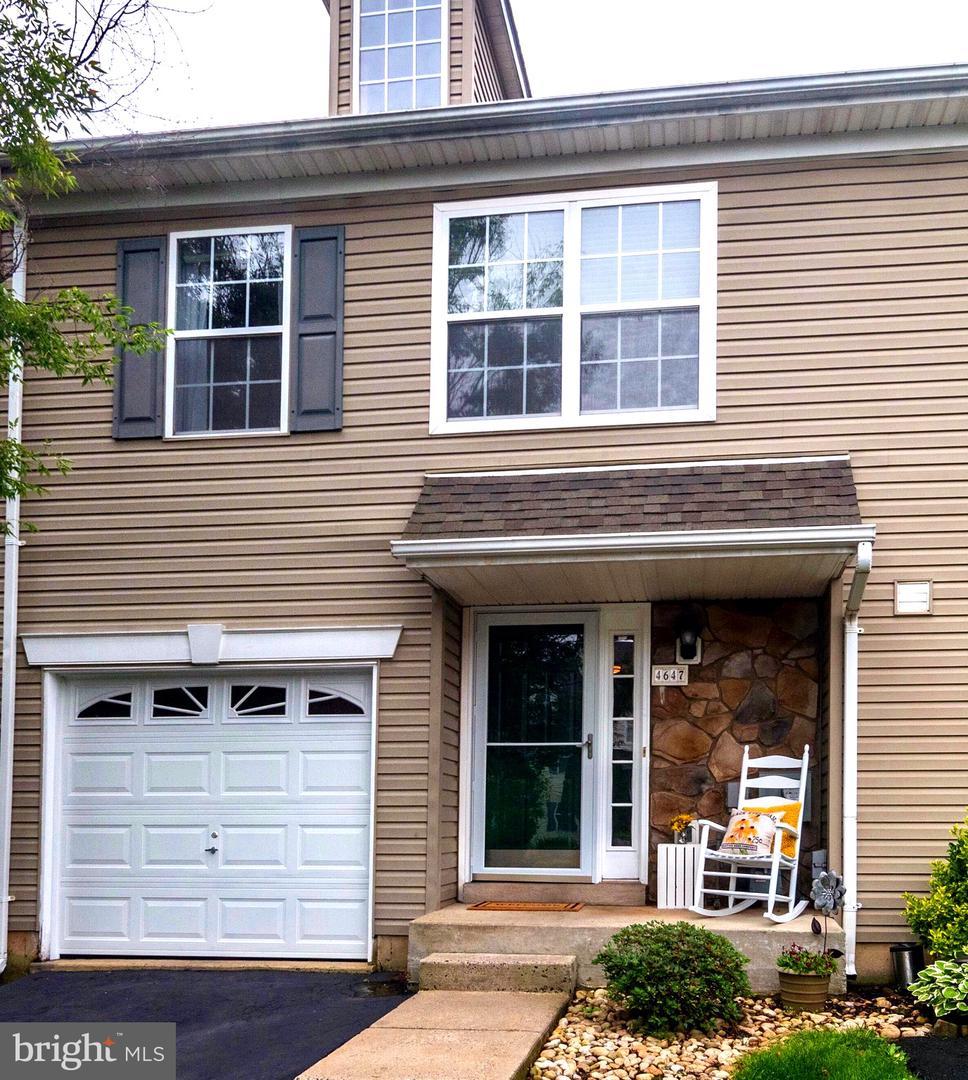 4647 Louise Saint Claire Drive - Photo 1