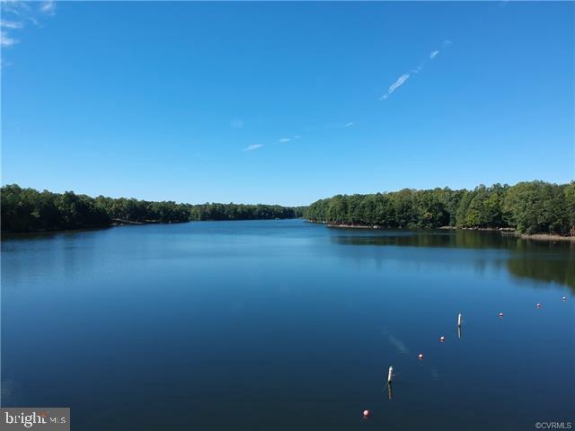 433 Woodlyn Drive - Photo 1