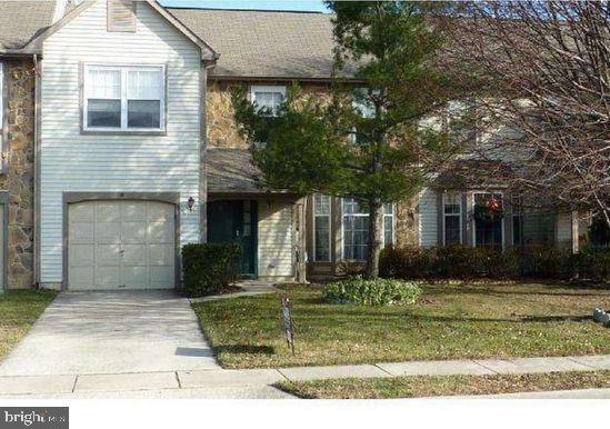 89 Sandhurst Drive - Photo 1