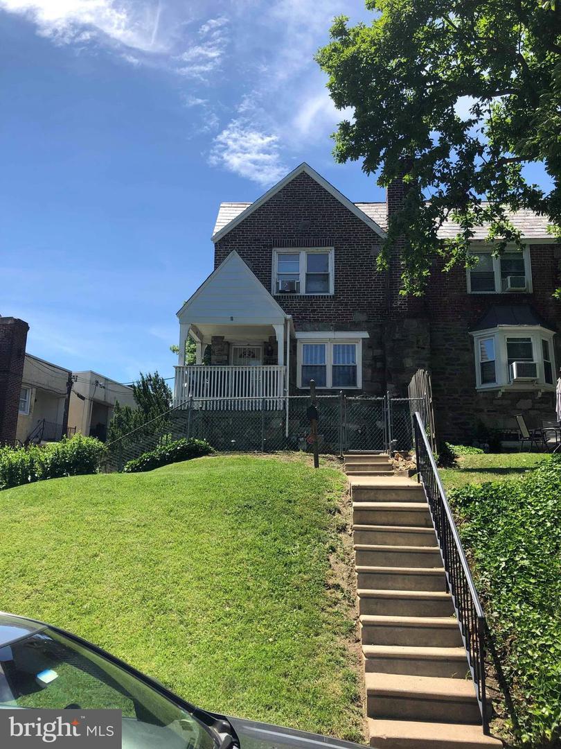 206 Marshall Road - Photo 1