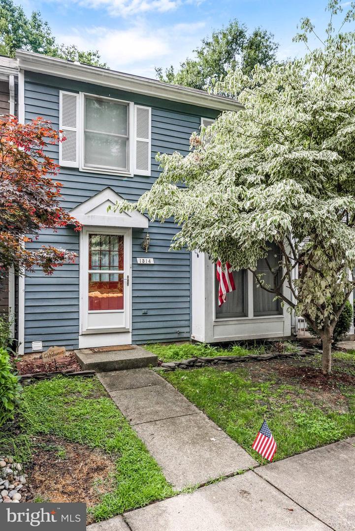 1514 Poplar Grove Drive - Photo 1