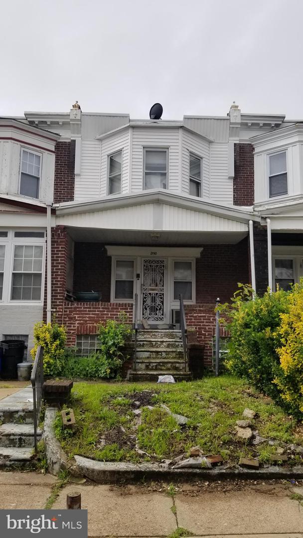 2150 Elkins Avenue - Photo 1