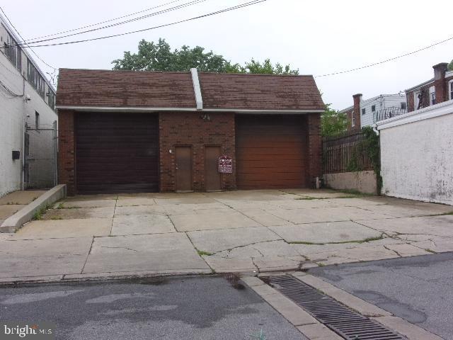 22 Roberta Avenue - Photo 1