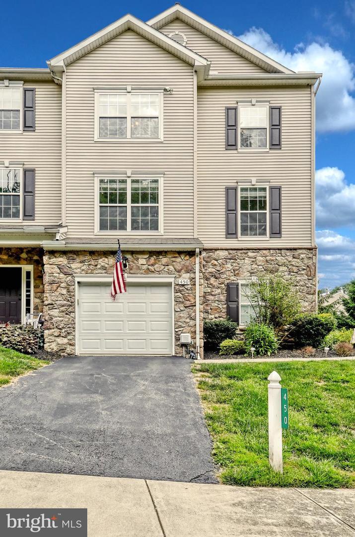 450 Marion Road - Photo 1
