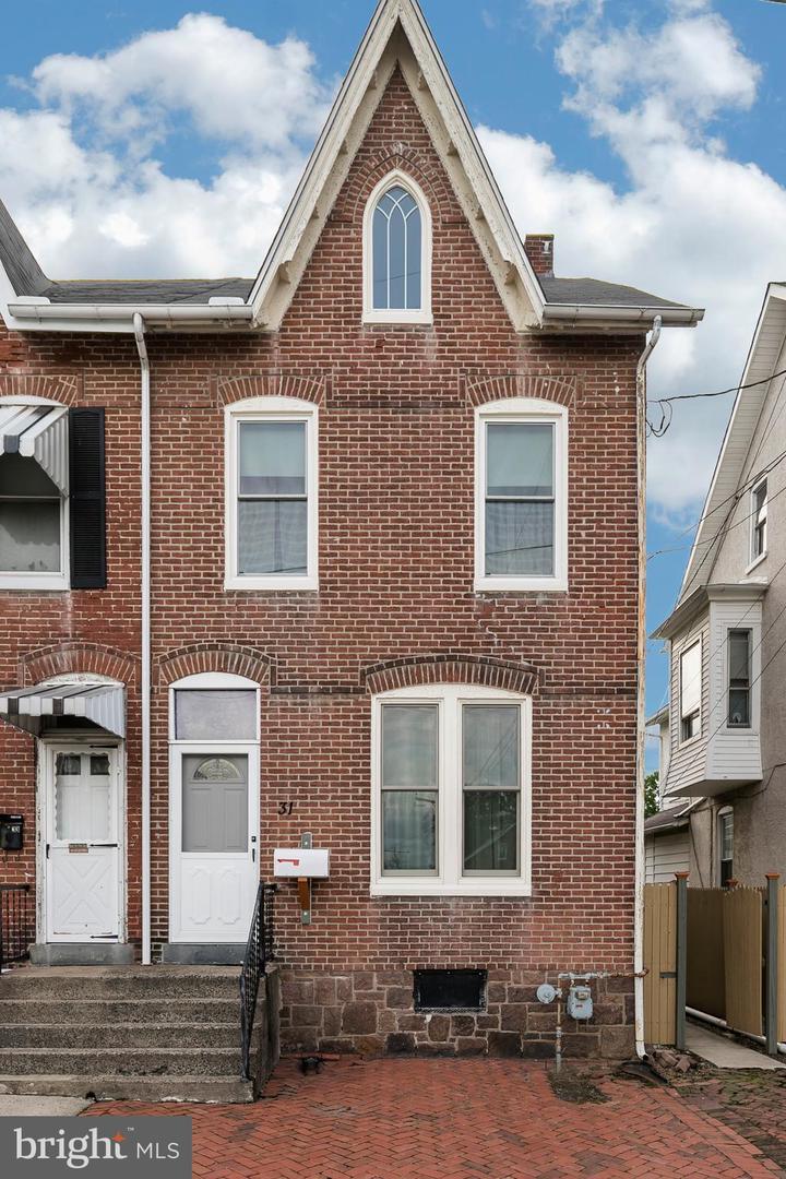 31 Jefferson Street - Photo 1