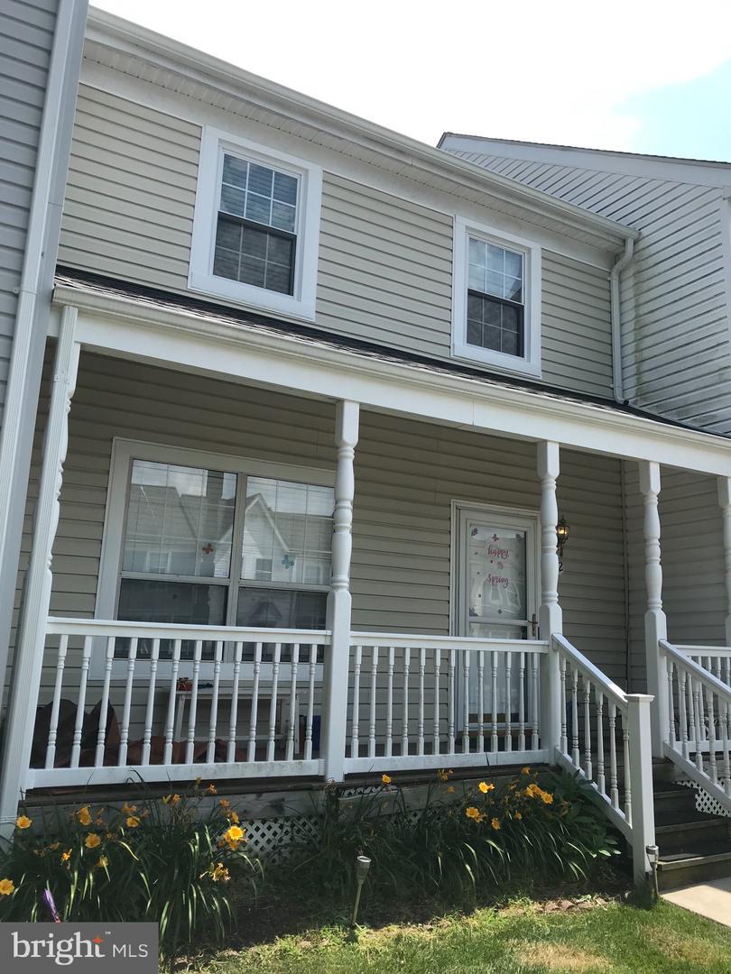 312 Surry Lane - Photo 1