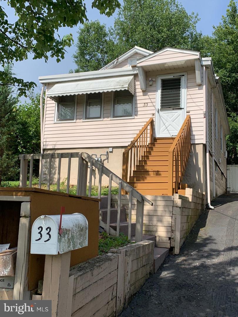 33 Henry Street - Photo 1