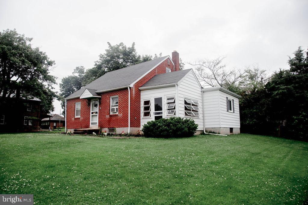 98 Mechanic Street - Photo 1