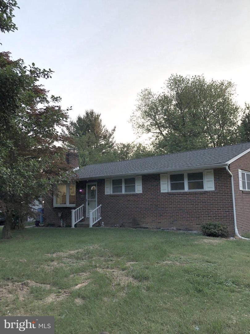 4030 Bensalem Boulevard - Photo 1