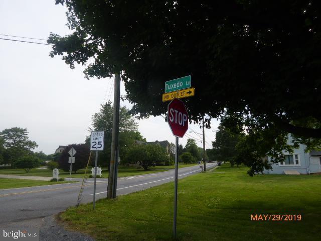 509 Tuxedo Lane - Photo 1