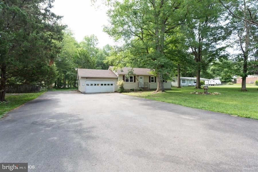 14704 Livingston Road - Photo 1