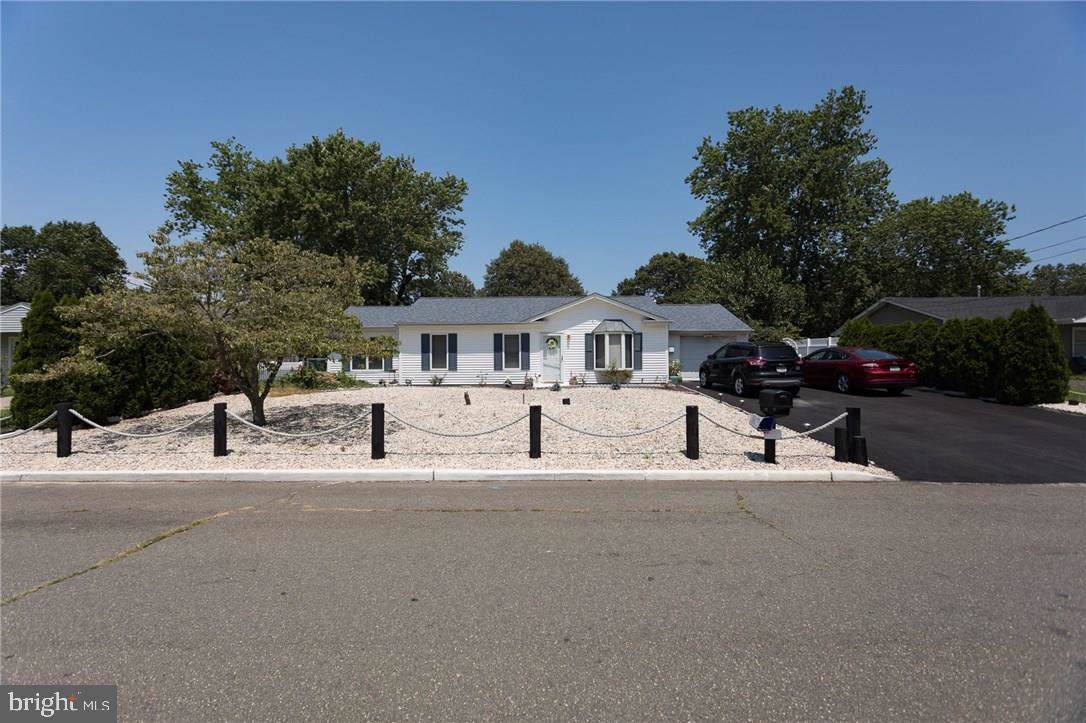 416 Sycamore Drive - Photo 1