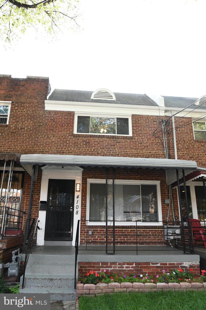 4108 18TH Street - Photo 1
