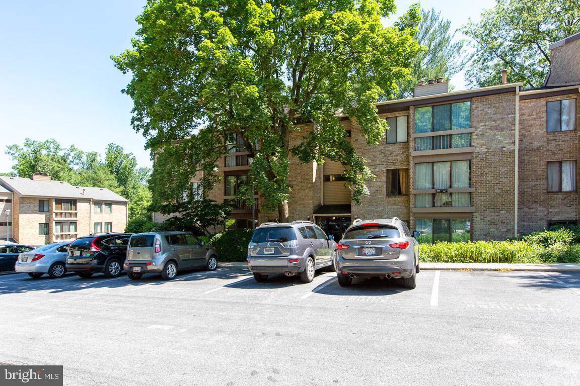 10566 Twin Rivers Road - Photo 1