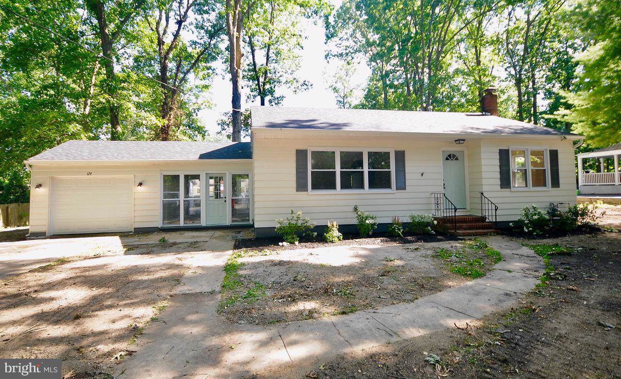 124 West Park - Photo 1