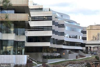 2900 K Street - Photo 1