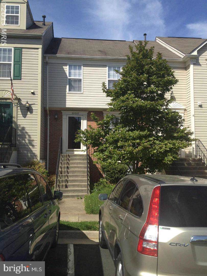 22037 Manning Square - Photo 1