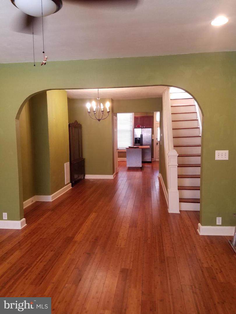 1214 Cleveland Street - Photo 1
