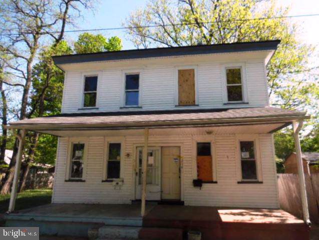 214 Linden Avenue - Photo 1