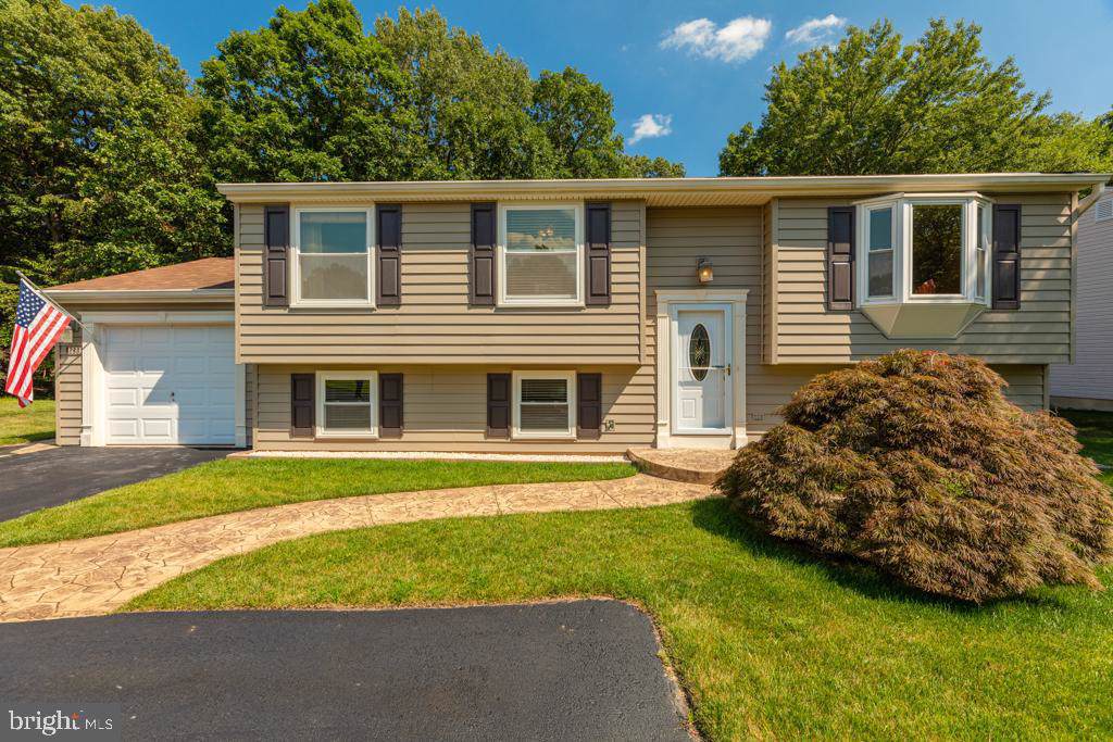 8283 Wold Den Court - Photo 1