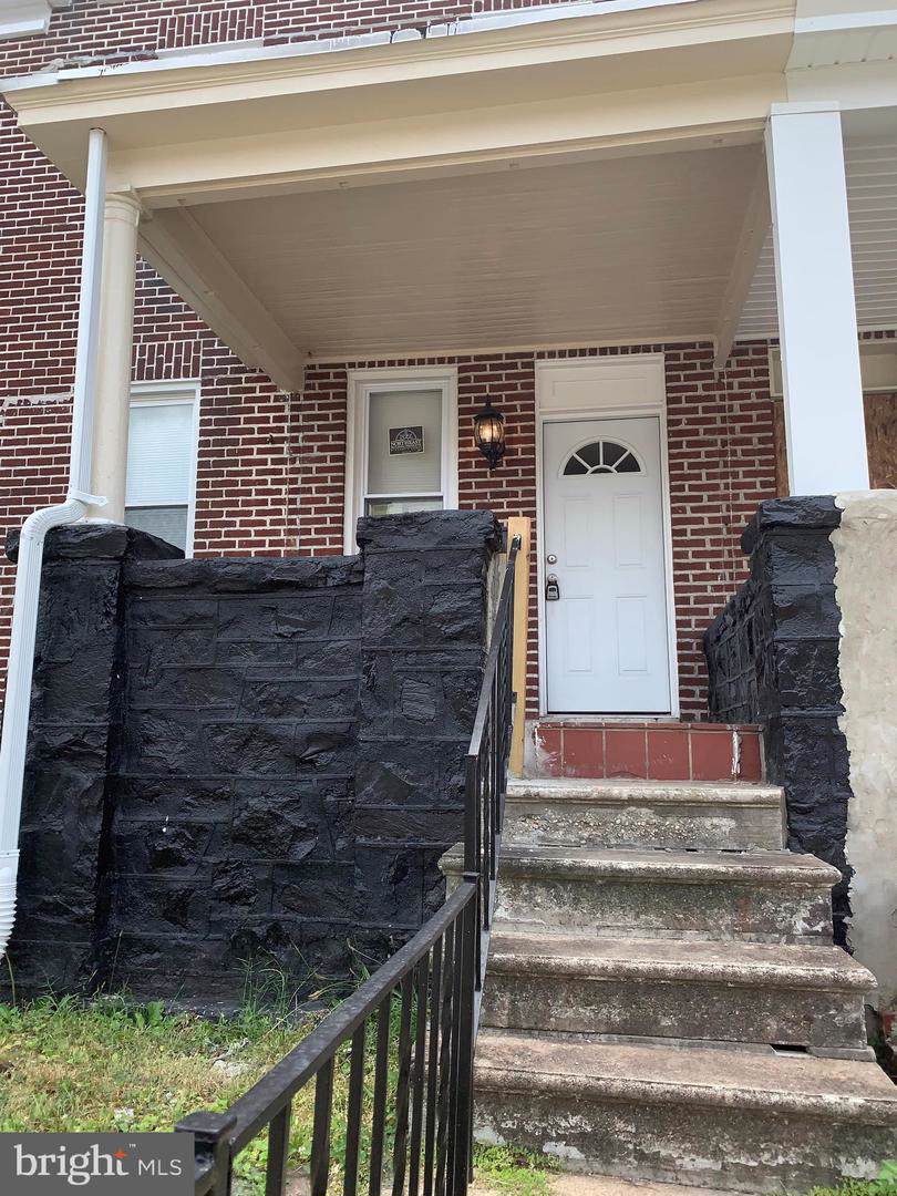 3439 Ravenwood Avenue - Photo 1
