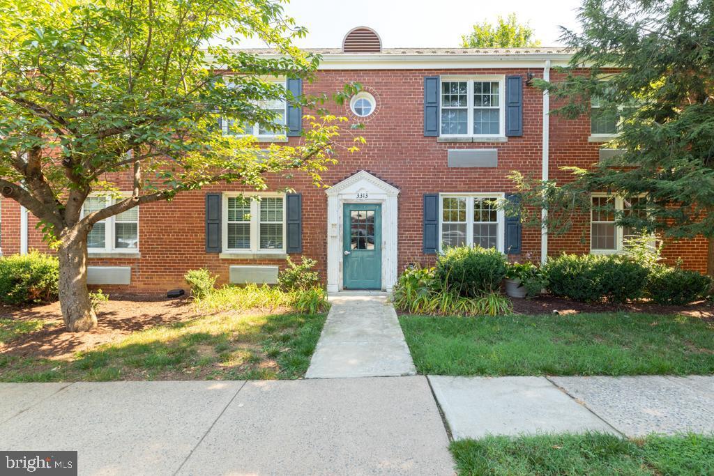 3313 Commonwealth Avenue - Photo 1