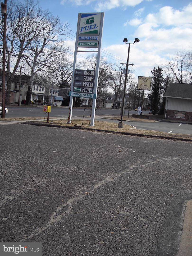 200 Broad Street - Photo 1