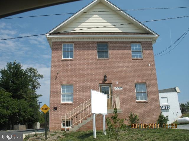 10017 Locust Drive - Photo 1