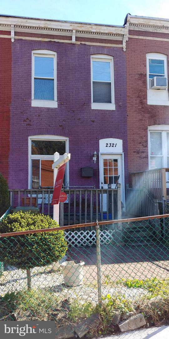 2321 Washington Boulevard - Photo 1