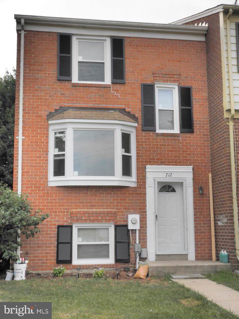 712 Horpel Drive - Photo 1
