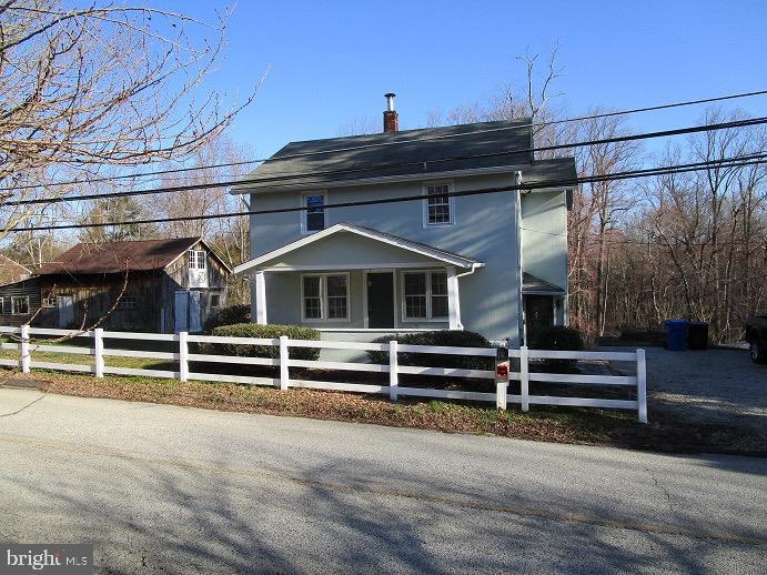 477 Ewan Road - Photo 1
