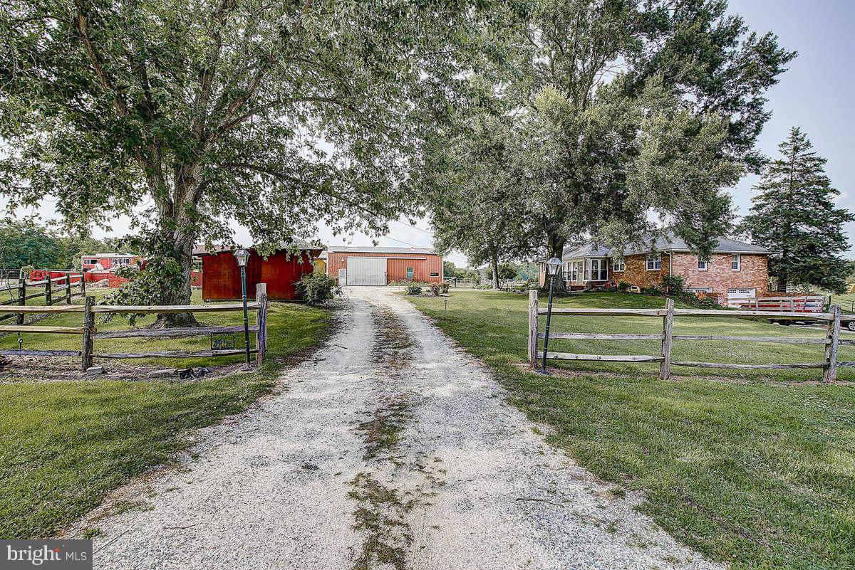 224 Quaker Neck Road - Photo 1