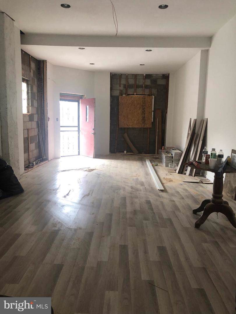 1758 31ST Street - Photo 1
