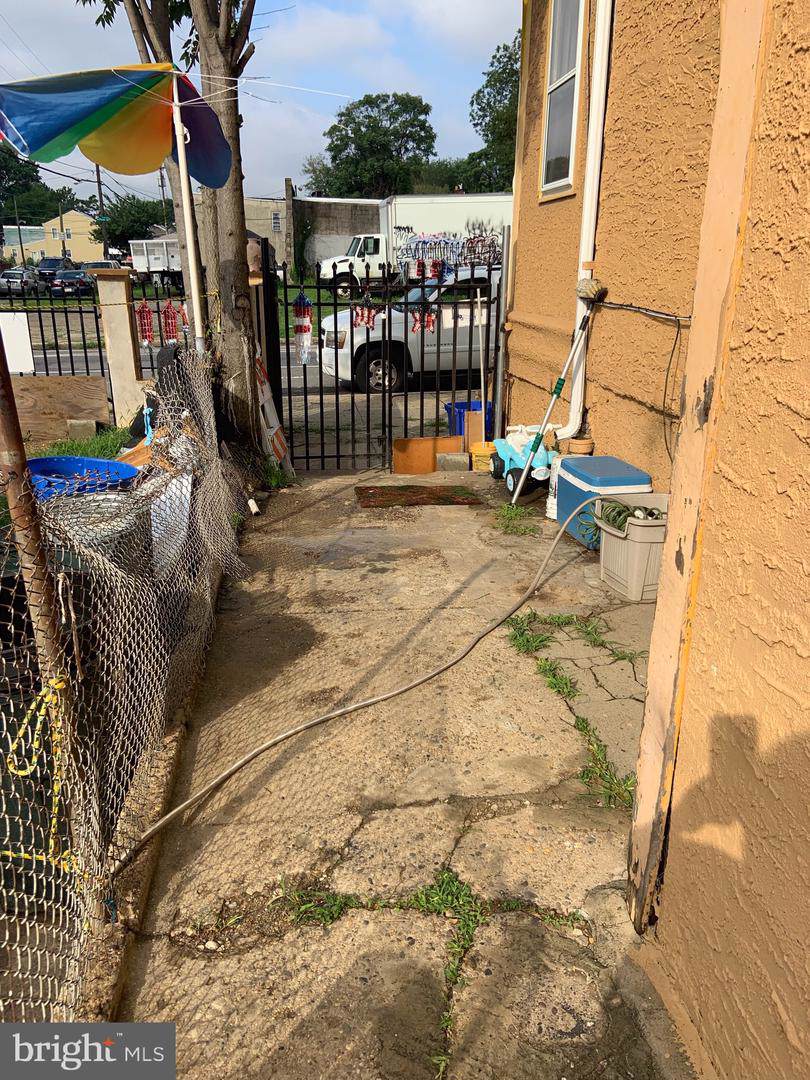 1831 Orthodox Street - Photo 1